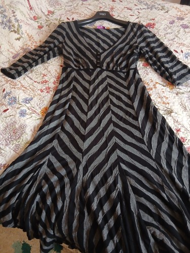 Per una black - per, striped