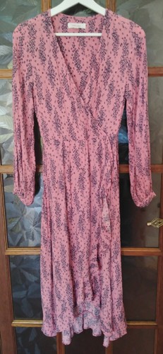 Per una wrap style dress - per,