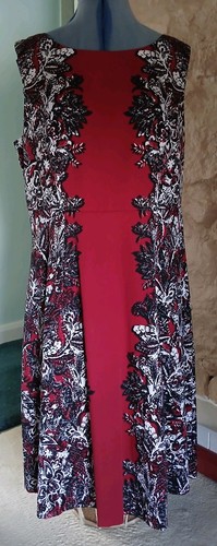 Per una dress figure - m&s,
