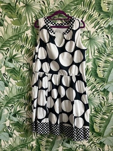Per una spotted sleeveless